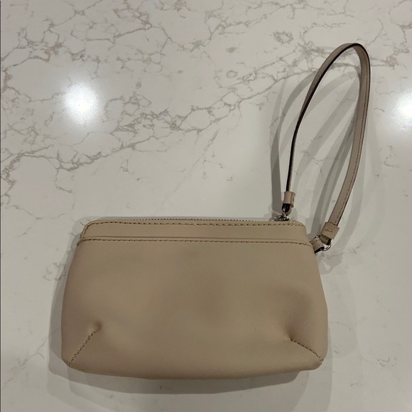 Dana Buchman Beige Wristlet Clutch - Picture 6 of 8
